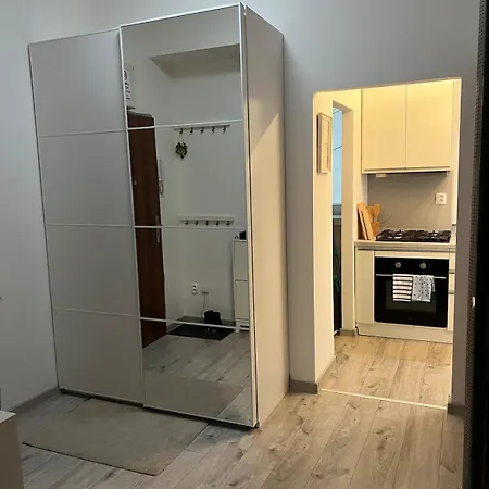 1-bedroom In The Center Of * ברטיסלאבה