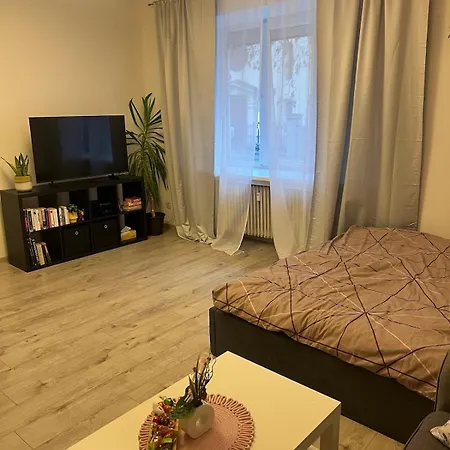 1-bedroom In The Center Of דירה ברטיסלאבה